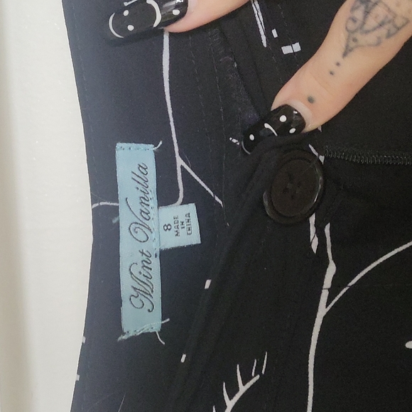 Faces Pants - Picture 3 of 3